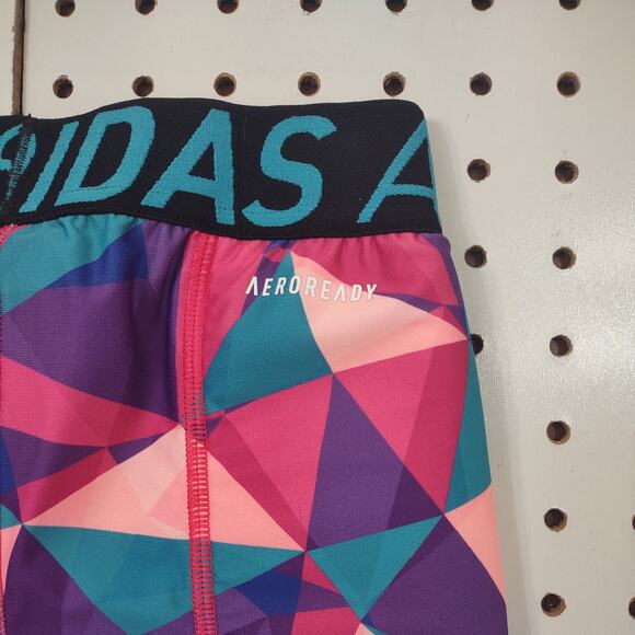 Adidas Colorful Geometric Sliding Shorts, Size Kids Medium - Picture 9 of 9
